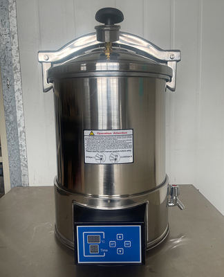 18L 24L Autoclave เครื่องนึ่งขวดนมด้วยไอน้ำแรงดันสูง AC220V